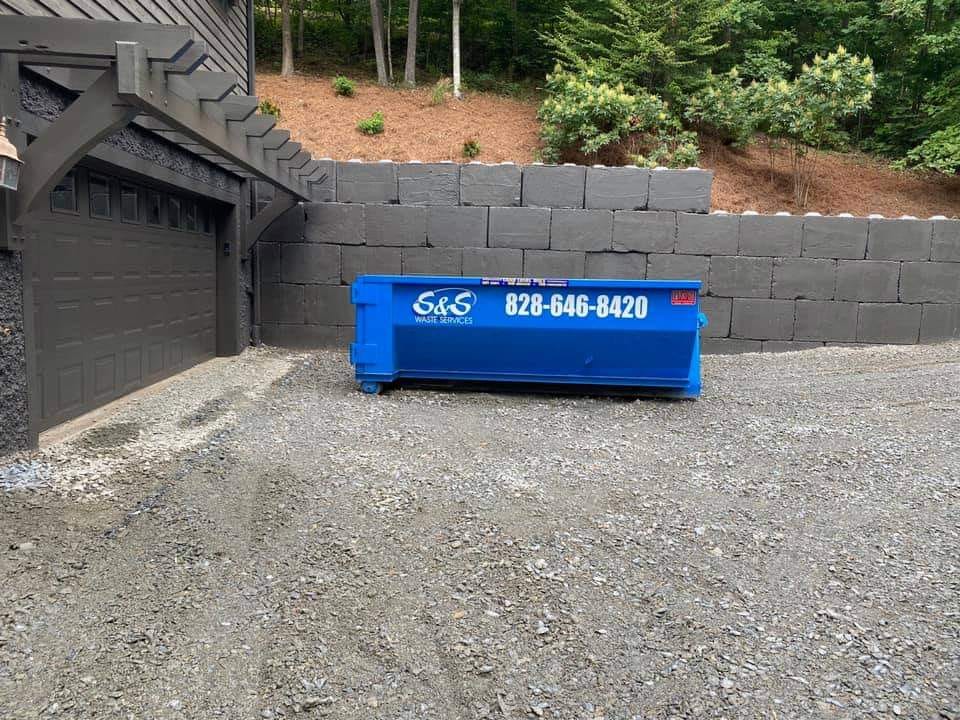 Residential Roll Off Dumpster Rentals